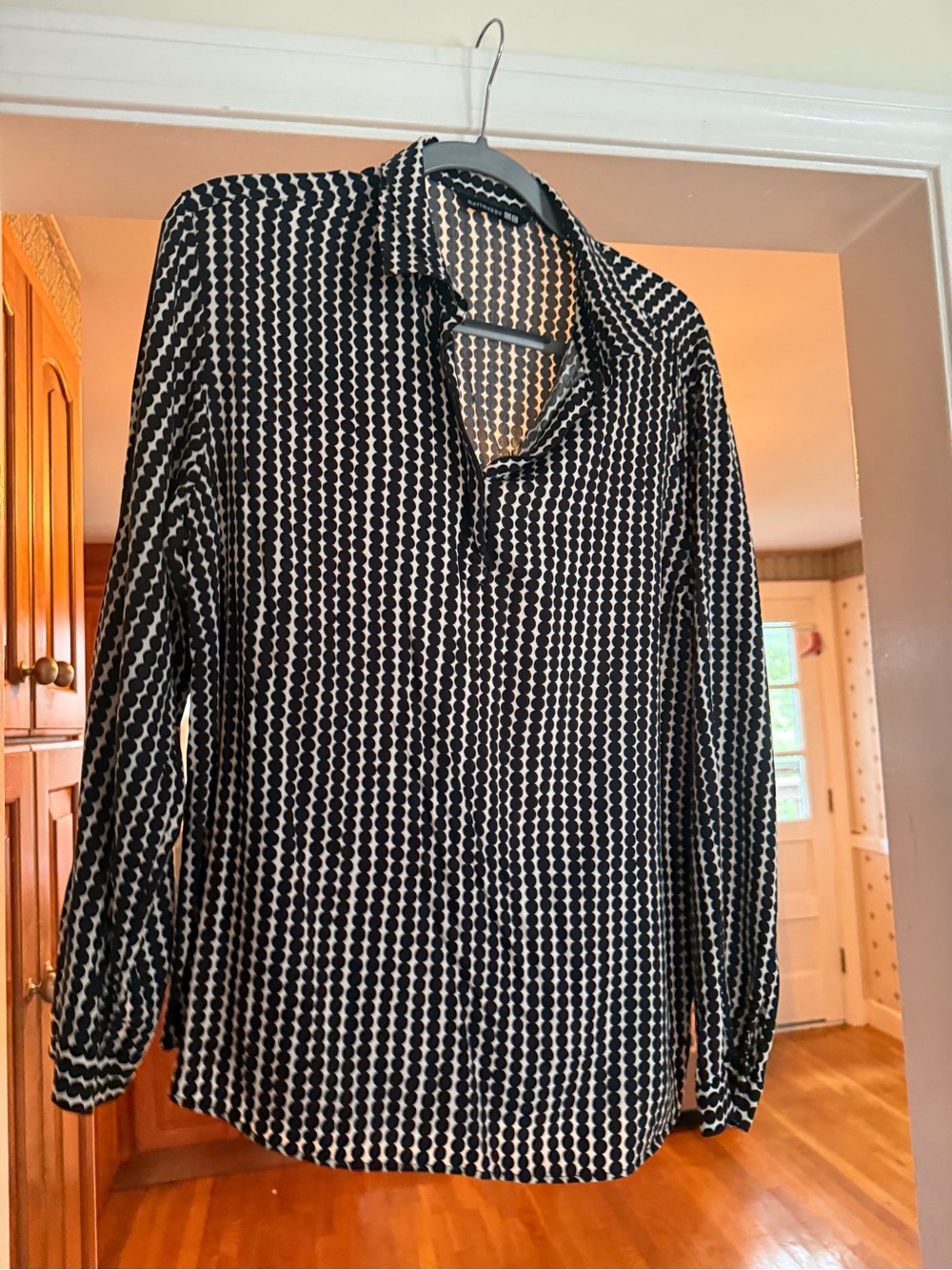 Women’s Uniqlo marimekko Black & White Patterned Long-Sleeve Shirt